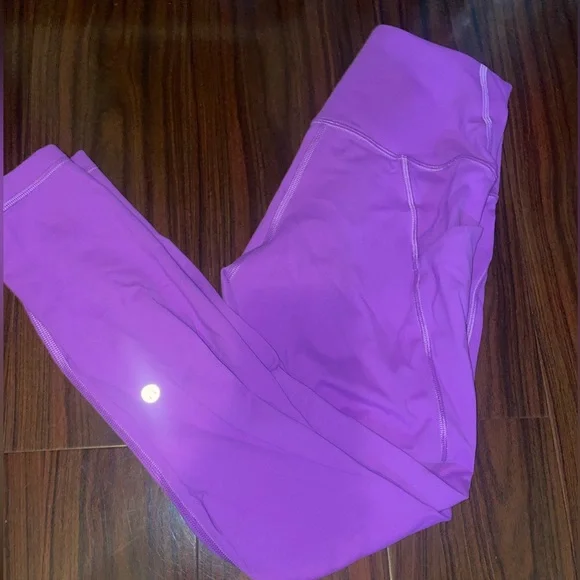 lululemon rare discontinued color light purple Align pant 28